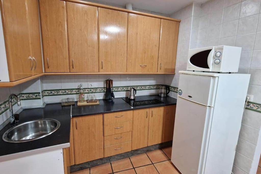 Apartamento Peregrinos Centro Гранада Екстериор снимка